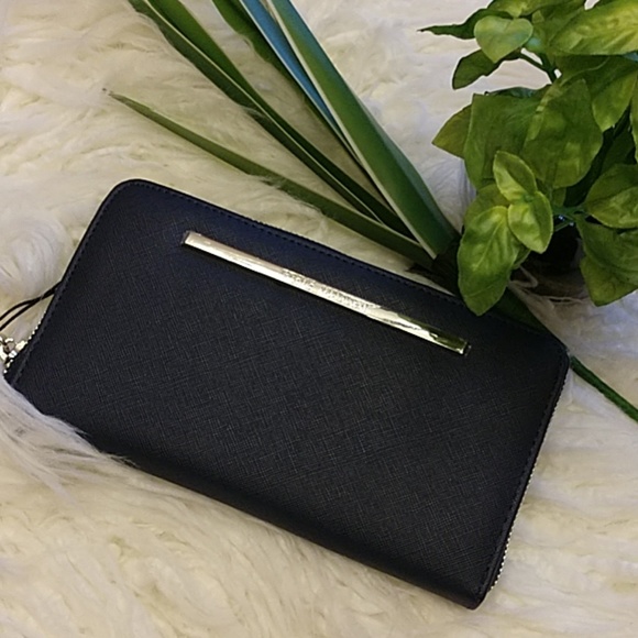 Steve Madden Handbags - Navy Steve Madden wallet
